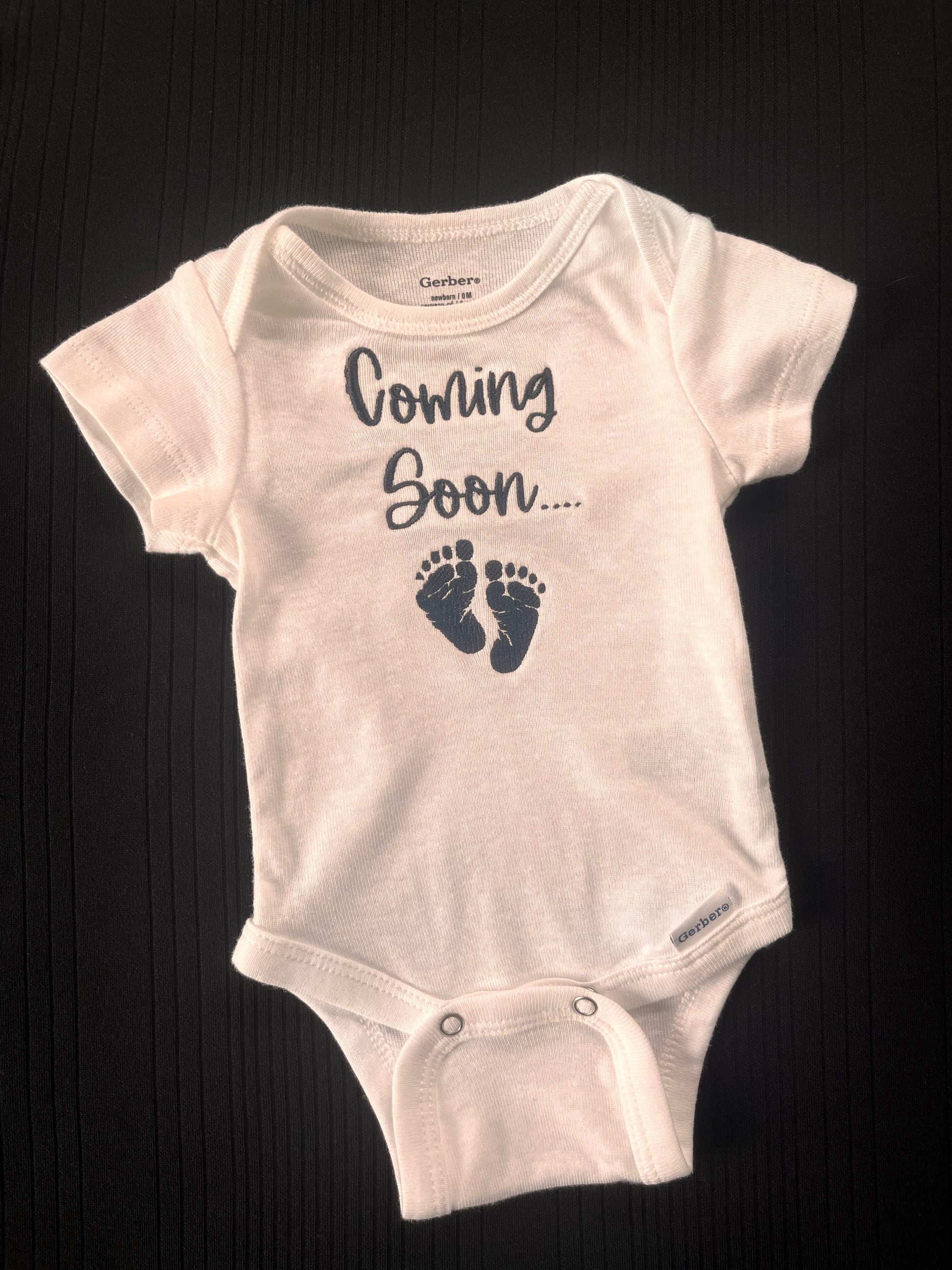 Coming Soon Baby embroidered Onesie/bodysuit – Black Footprint Bodysuit for Pregnancy Reveal