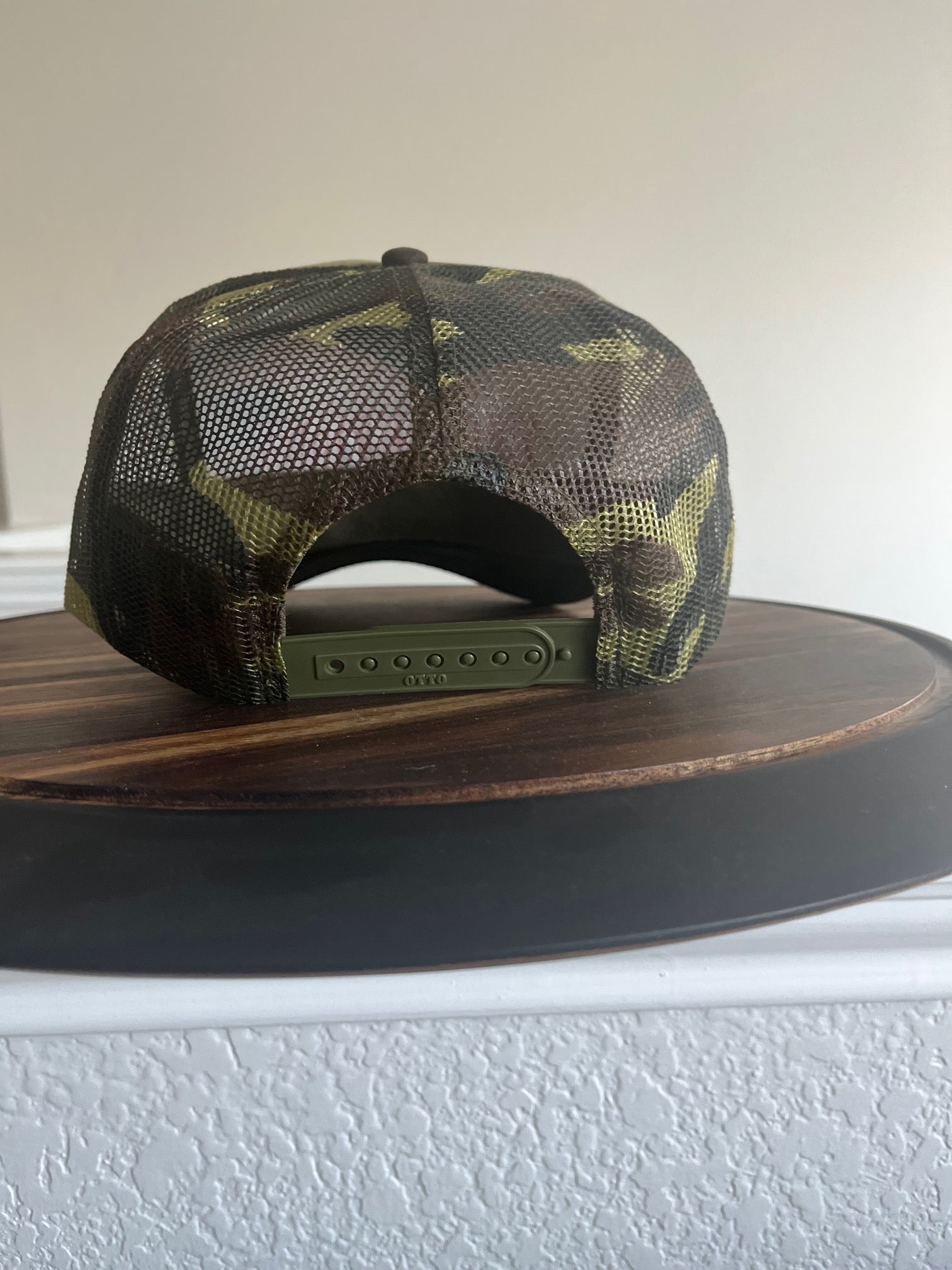 HOWDY Embroidered Otto Foam front Trucker Hat in camo