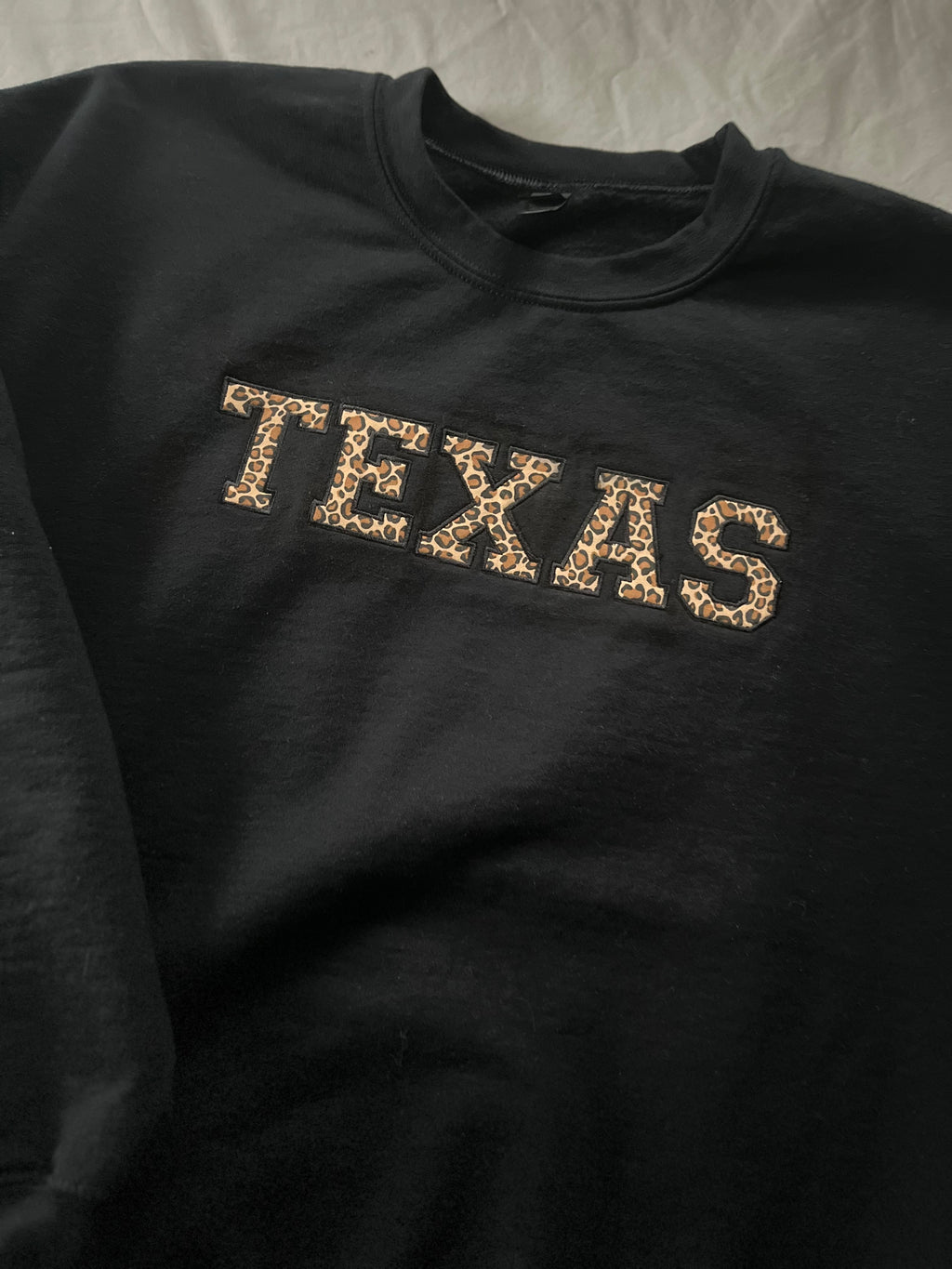 Texas Leopard print Applique crewneck-choose your state!! Personalized Gildan sweatshirt