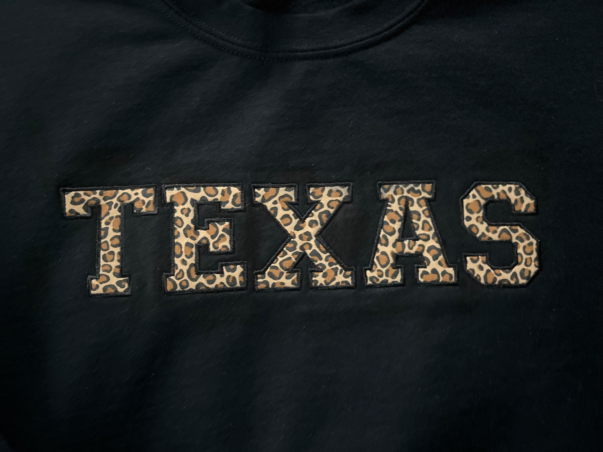 Texas Leopard print Applique crewneck-choose your state!! Personalized Gildan sweatshirt