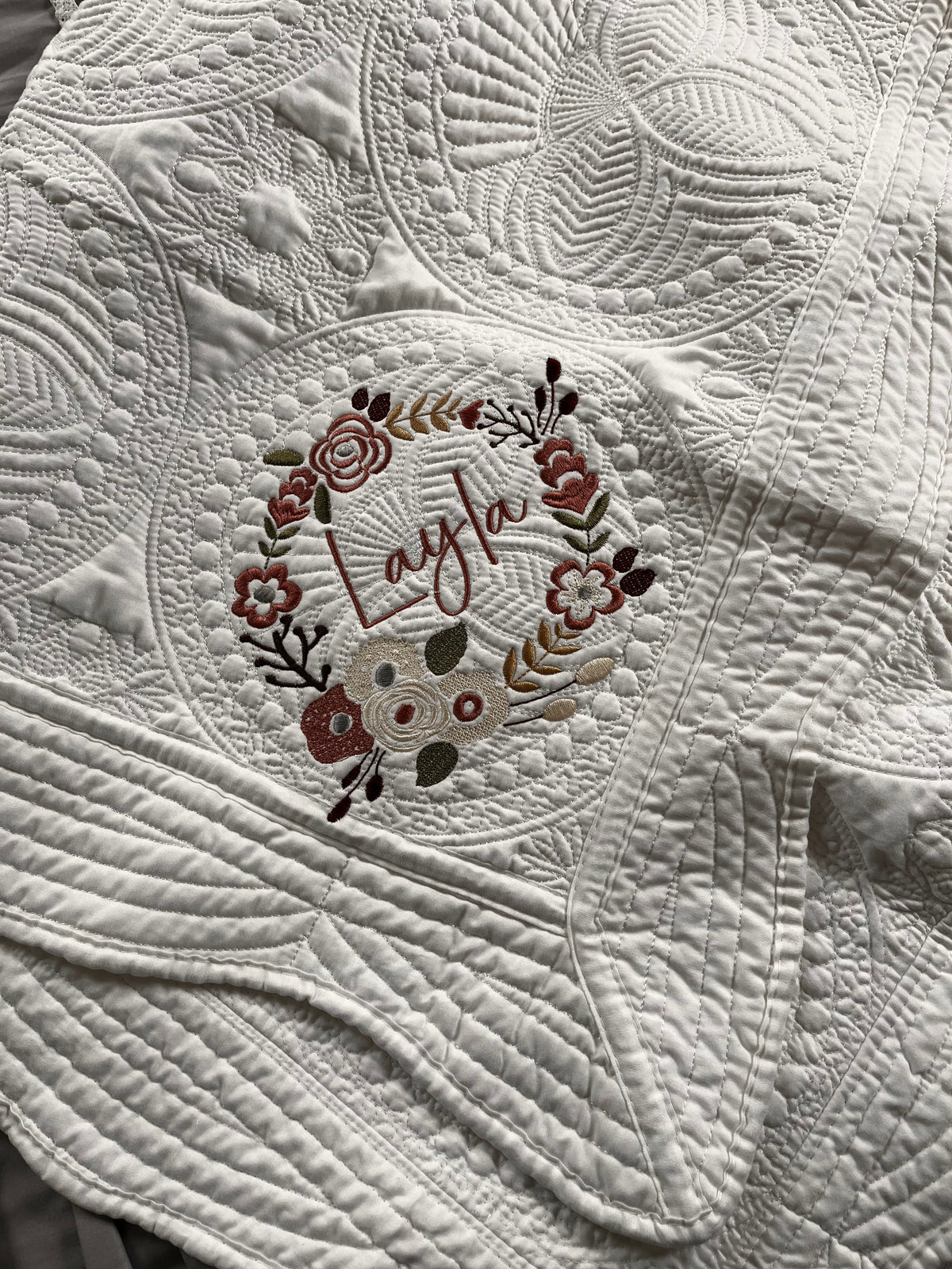 Personalized Baby Quilt with Embroidered Floral Wreath – 100% Cotton