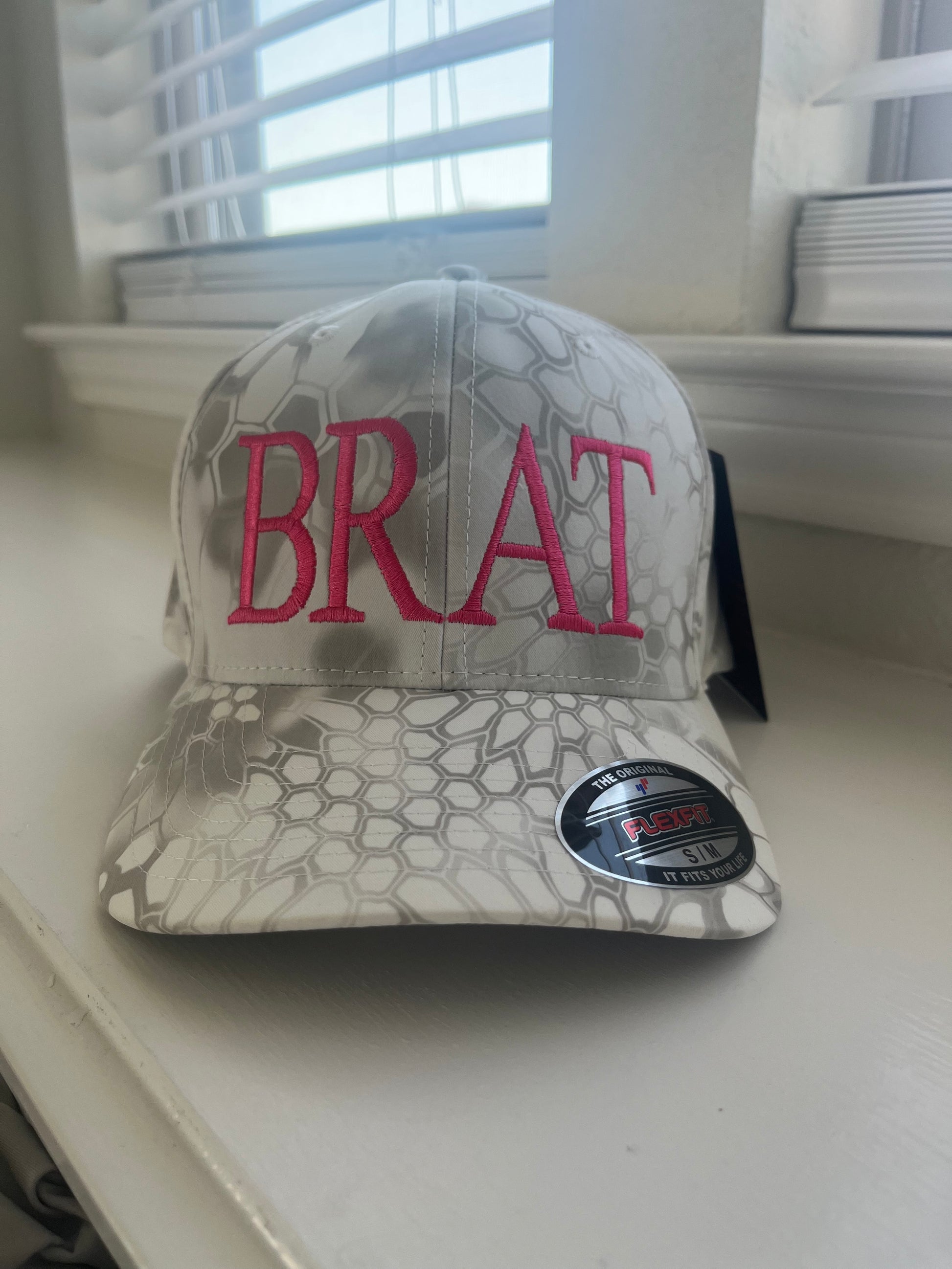 BRAT- Kryptek Flexfit embroidered hat   color: wraith