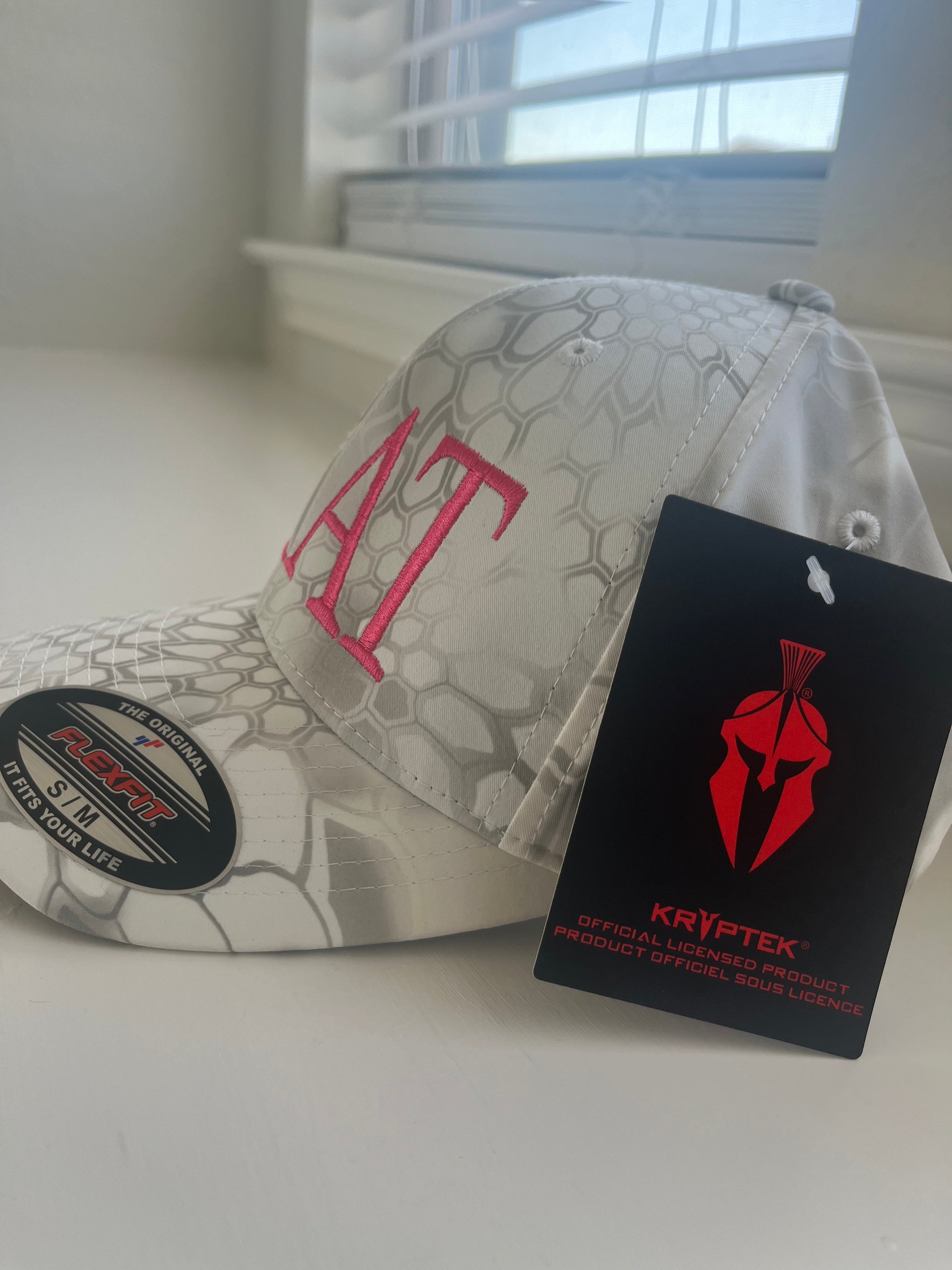 BRAT- Kryptek Flexfit embroidered hat   color: wraith