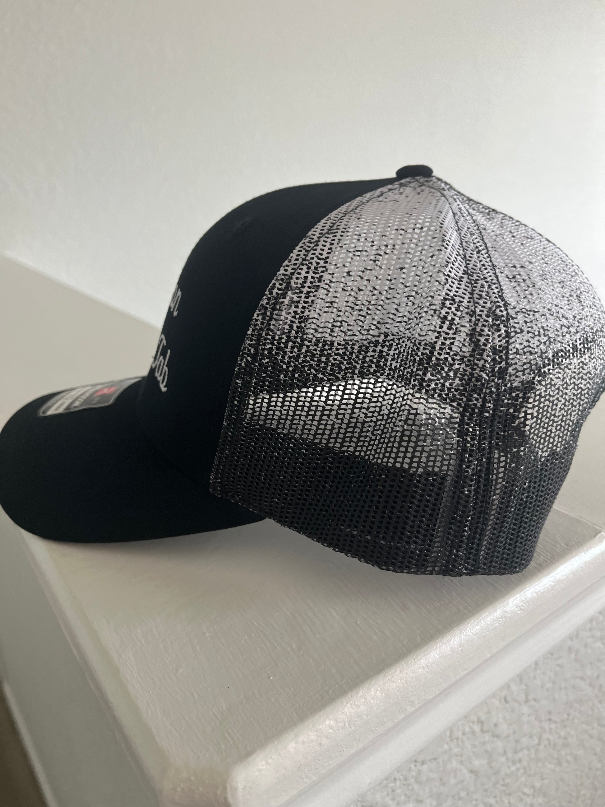 Put it on my Dads Tab Richardson 112 Trucker 6 panel Hat in Ombre black and white- Perfect gift for a teen!