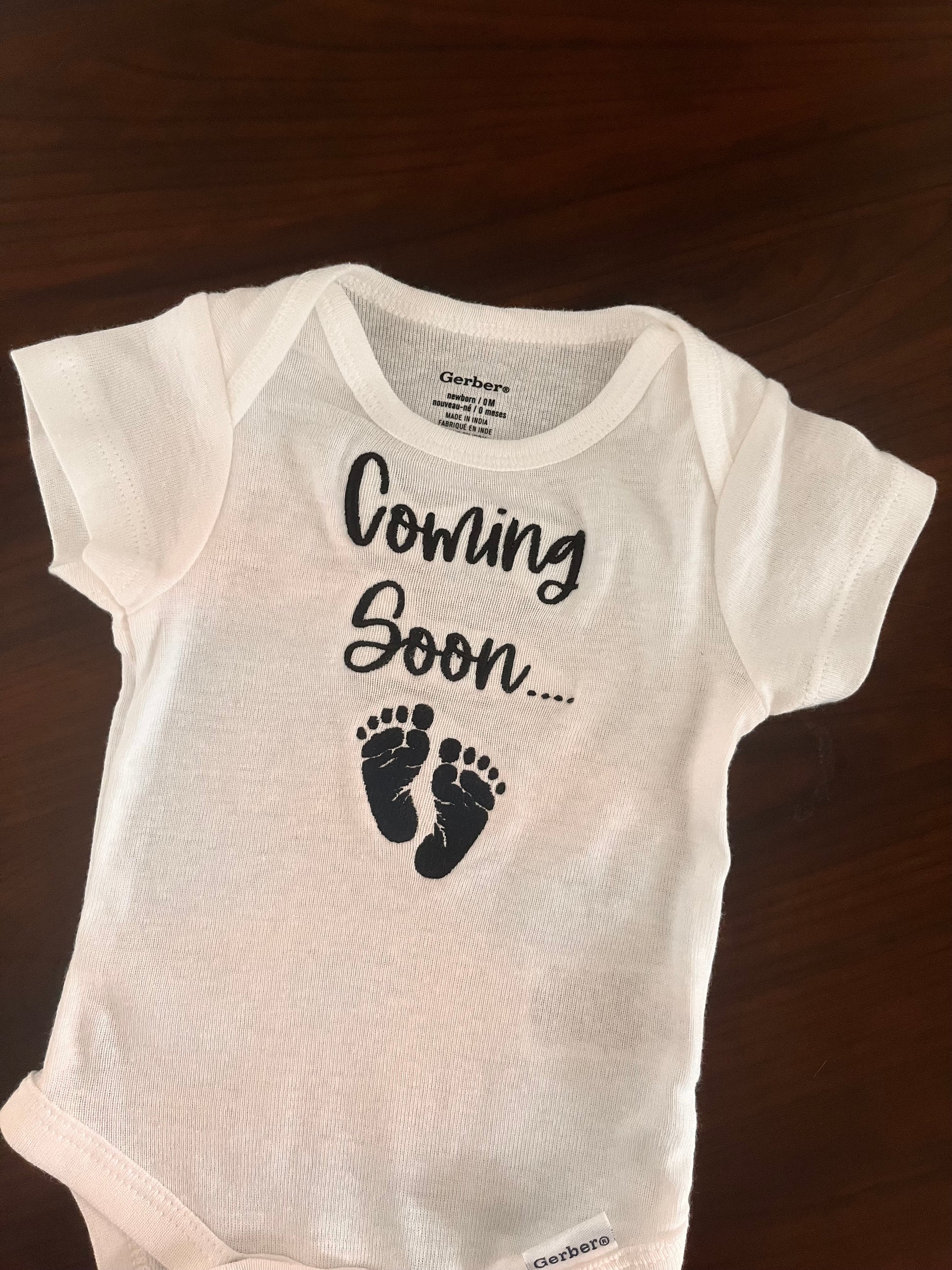 Coming Soon Baby embroidered Onesie/bodysuit – Black Footprint Bodysuit for Pregnancy Reveal