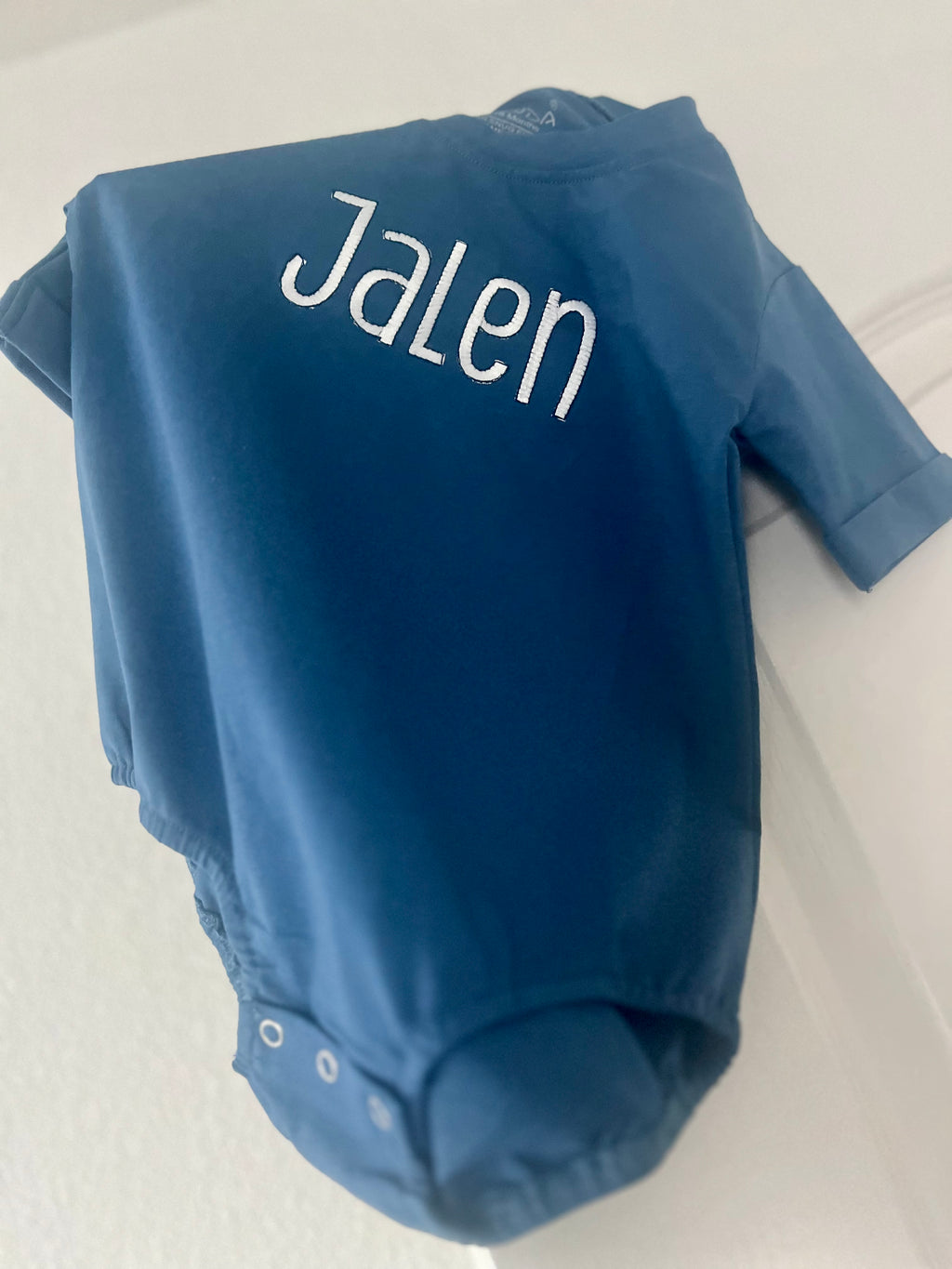 Personalized Bubble Rompers t-shirt for baby/Toddler