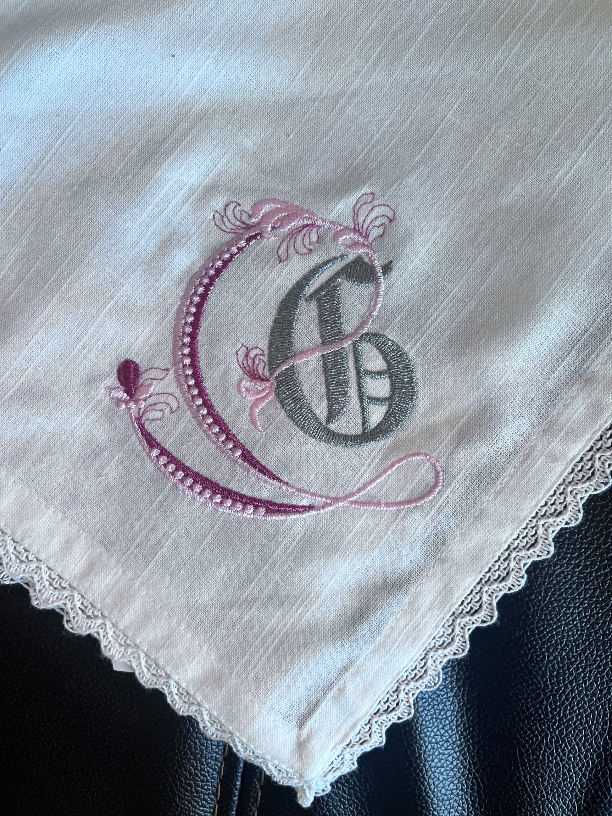 Embroidered Linen Lace Napkins – Custom Monogram with Lace Trim, Wedding Table Setting